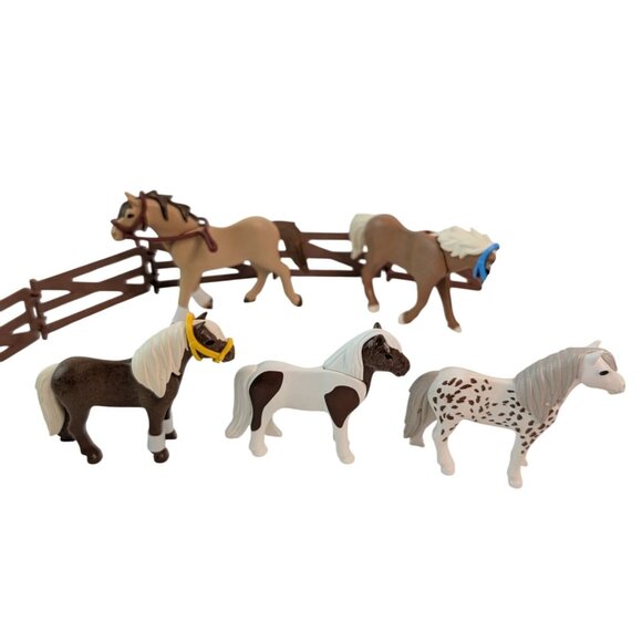 Playmobil Horse Ranch Toy Figures Playset Country Wagon Fence Dog Cat Animals - Picture 6 of 8